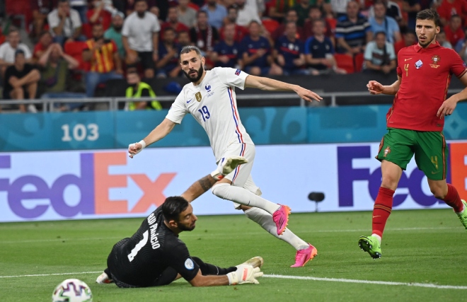 Video Bồ Đào Nha - Pháp: Đỉnh cao Ronaldo - Benzema, điên rồ 3 quả phạt đền (EURO) - 3