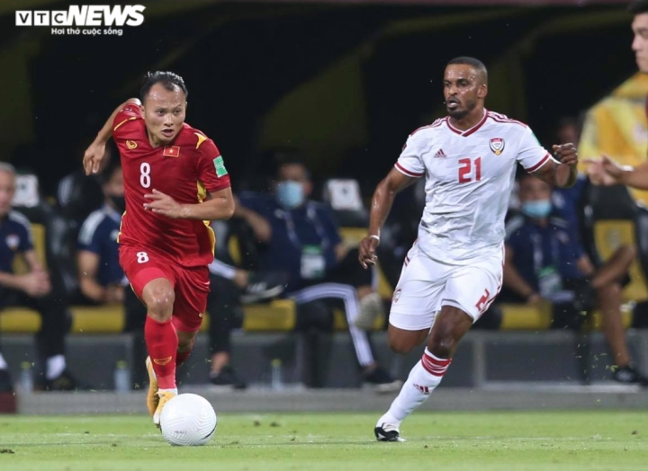 'Tuyển Việt Nam thua UAE do thiếu tỉnh táo, đường đến World Cup còn gập ghềnh' - 3